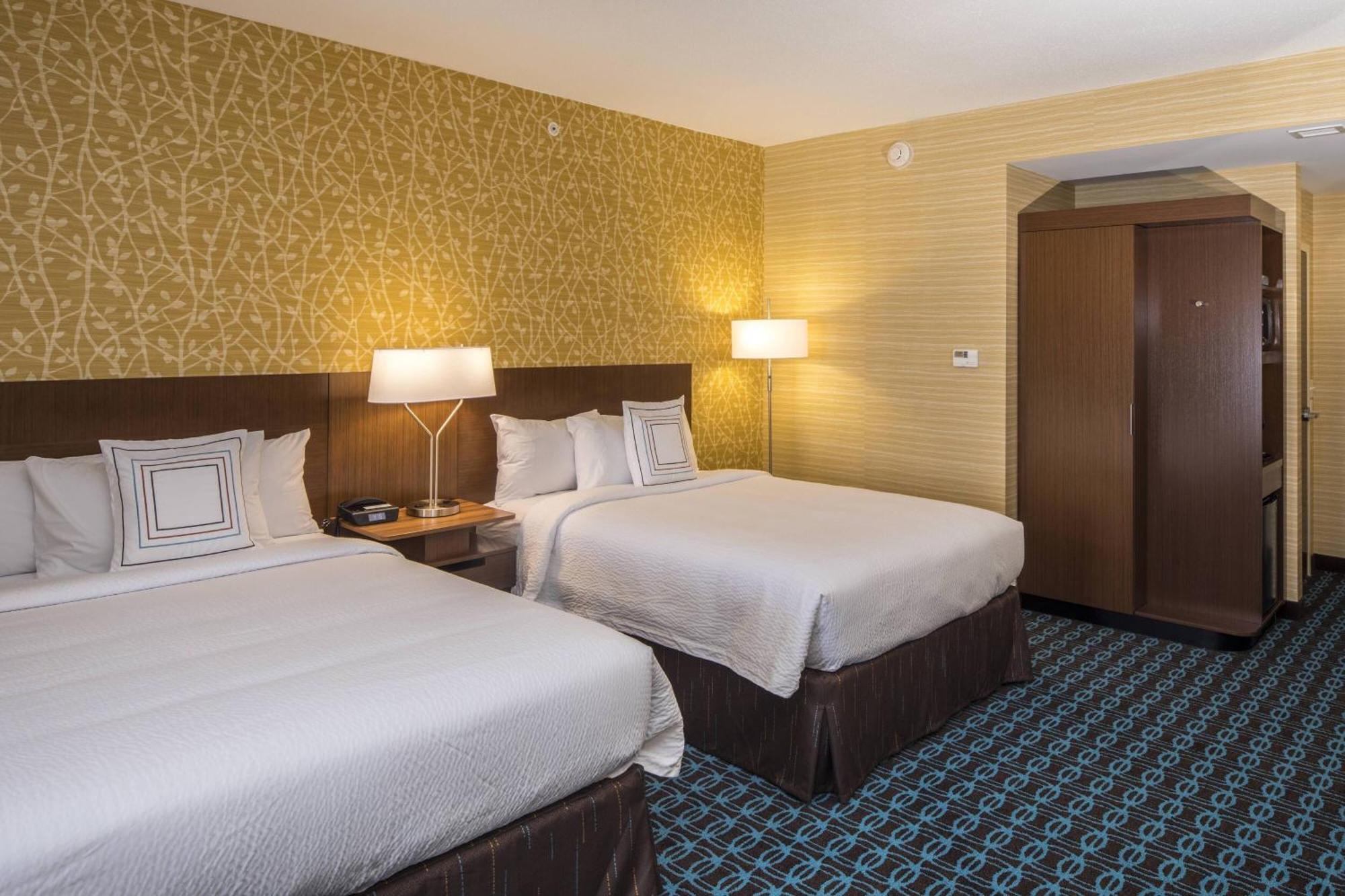 Fairfield & By Marriott Pittsburgh North/mccandless Crossing Hotel McCandless Township