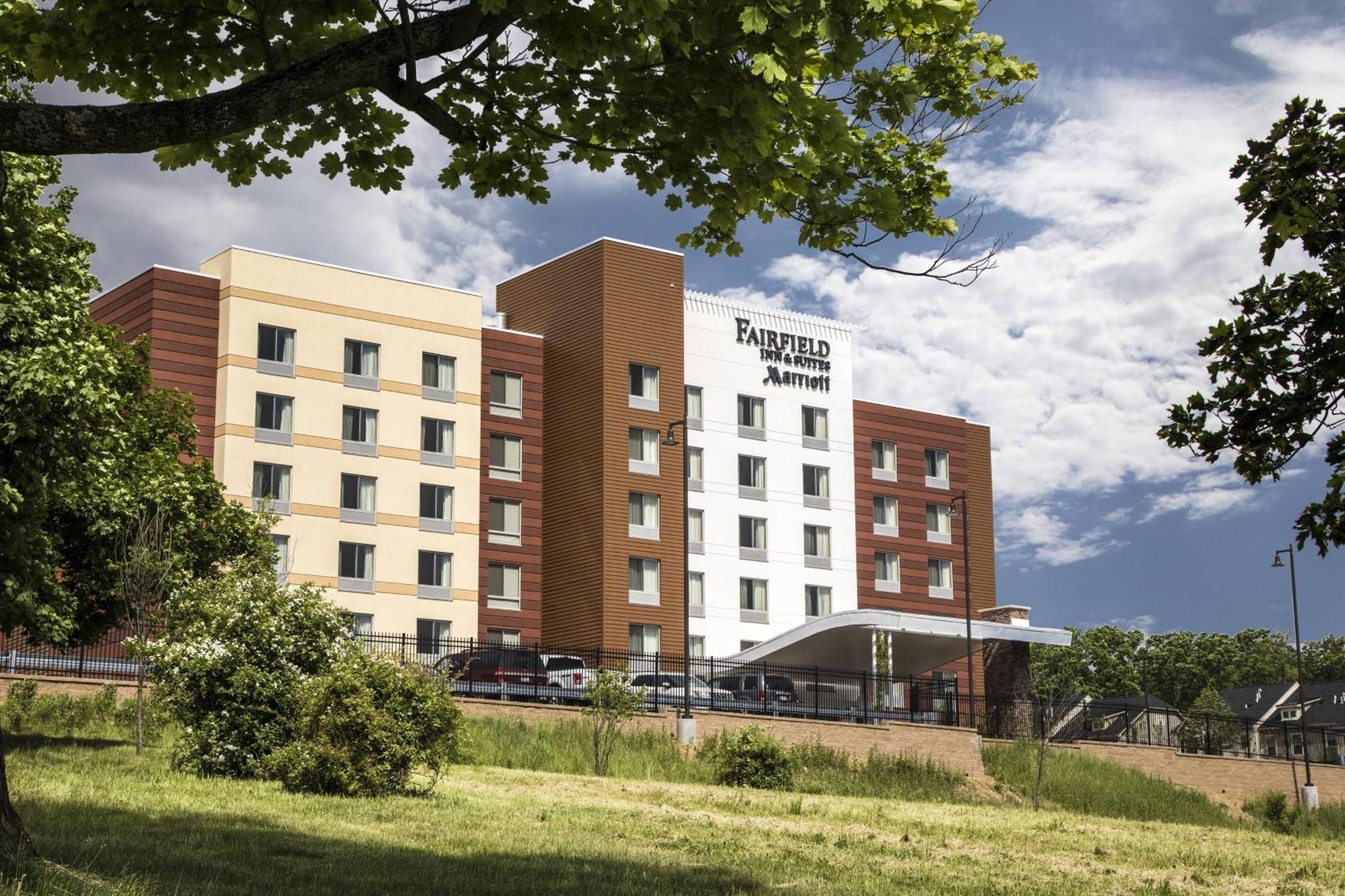 Fairfield & By Marriott Pittsburgh North/mccandless Crossing 3*